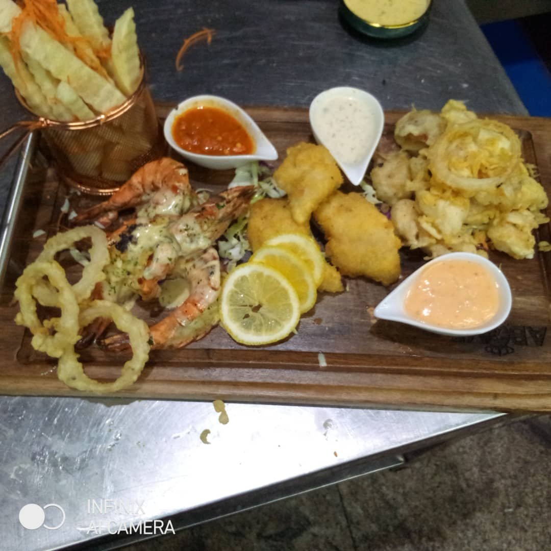  Abovelifestyle West Coast Seafood Platter 